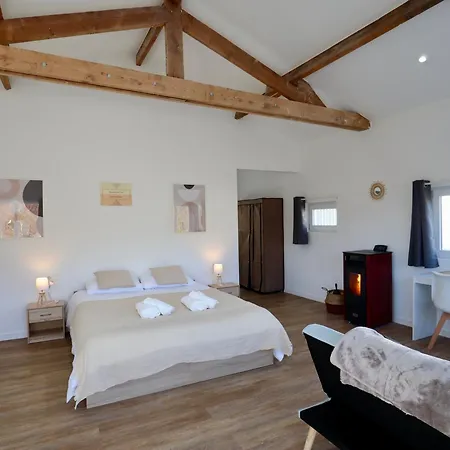 Le Scandinave - Balneo & Netflix - Terrasse Barbecue - Confort & Detente - Piste Cyclable Meuse *